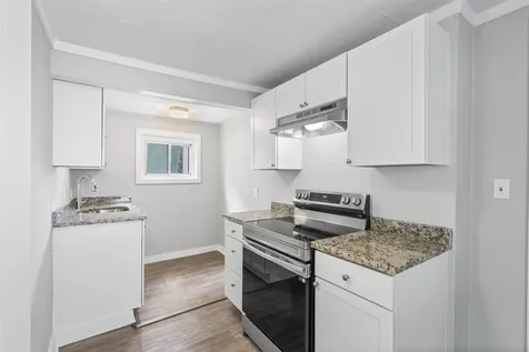 71 Conant Street Manchester NH 03102