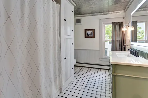 11 Randall Street Waterbury VT 05676