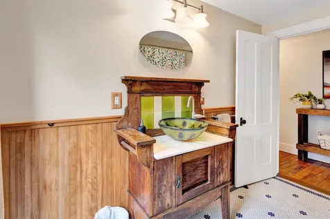11 Randall Street Waterbury VT 05676