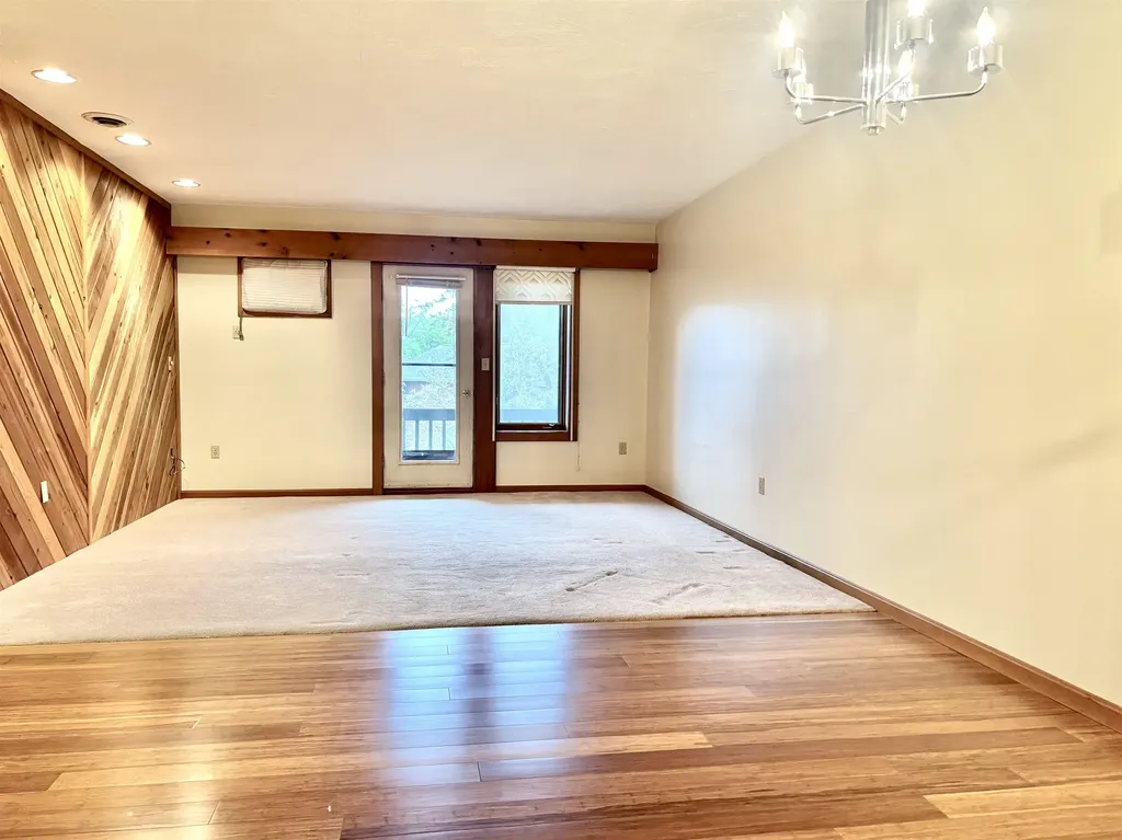 5 Tsienneto Road Derry NH 03038