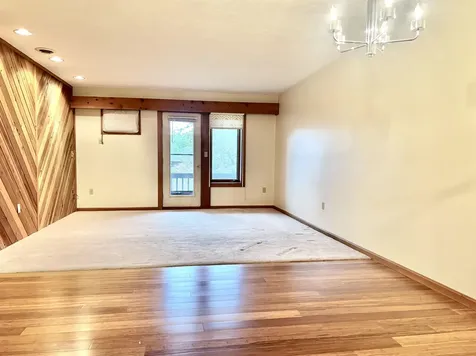 5 Tsienneto Road Derry NH 03038