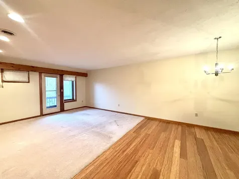 5 Tsienneto Road Derry NH 03038