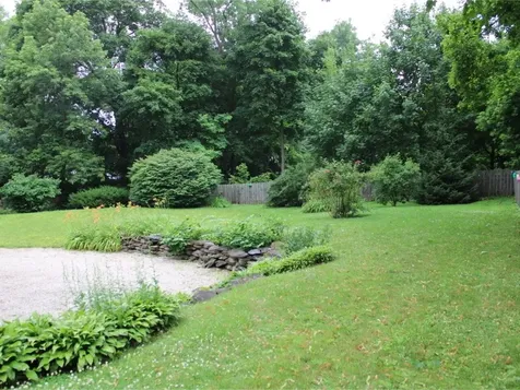 52 Cliff Street Burlington VT 05401
