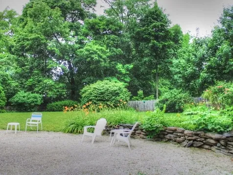 52 Cliff Street Burlington VT 05401