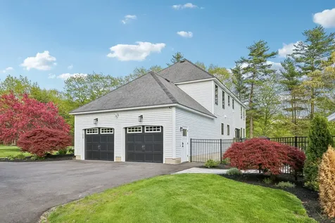 12 Settlers Ridge Road Windham NH 03087