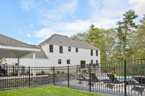 12 Settlers Ridge Road Windham NH 03087