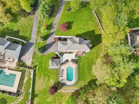 12 Settlers Ridge Road Windham NH 03087