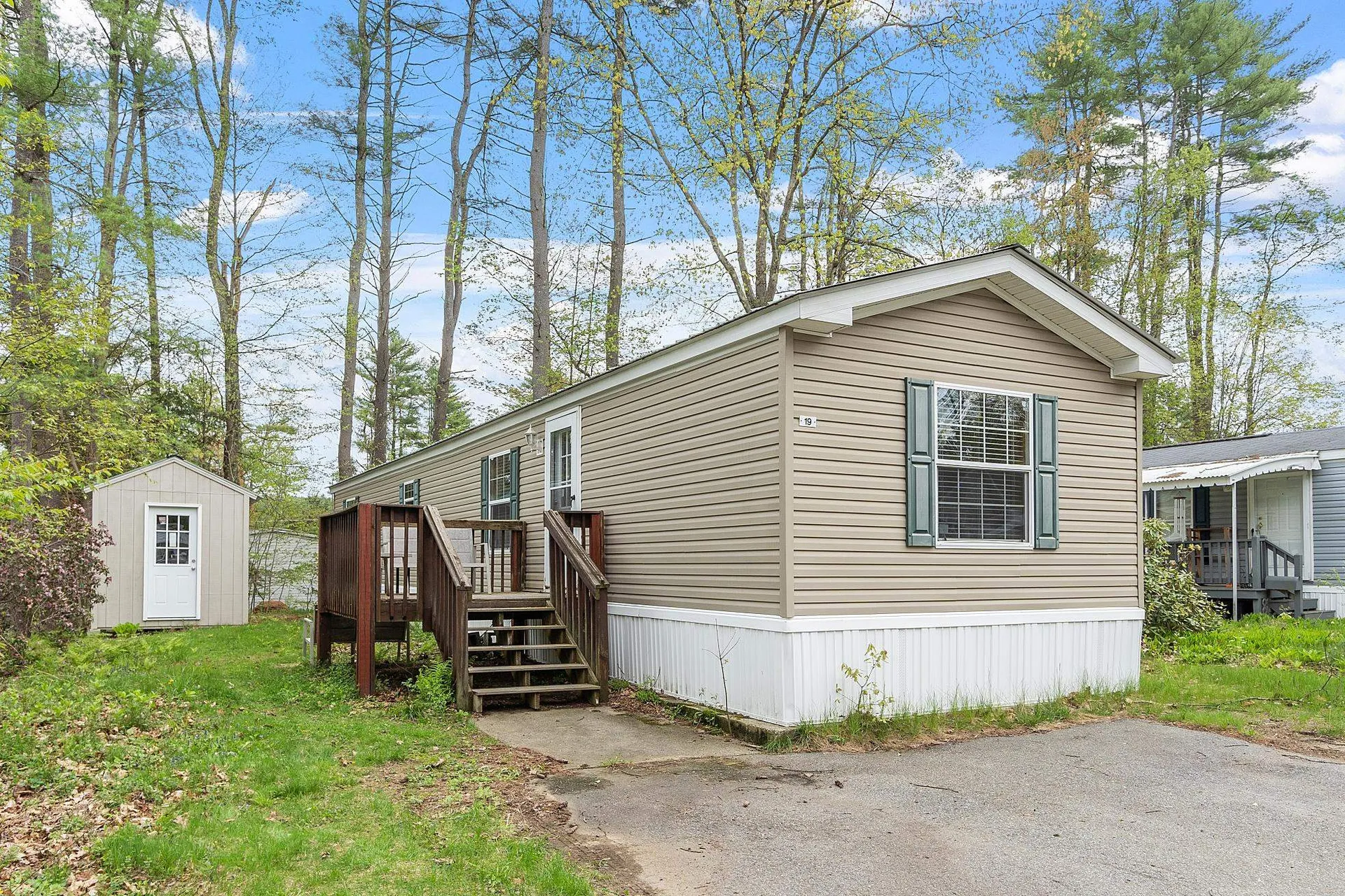 19 Blue Jay Court Keene NH 03431