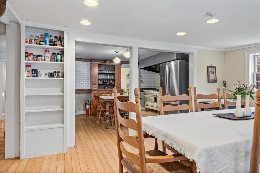 24 Vt Route 11 Landgrove VT 05148