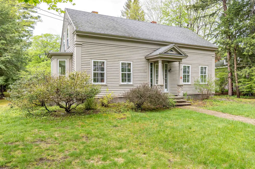 13 Courthouse Road Amherst NH 03031