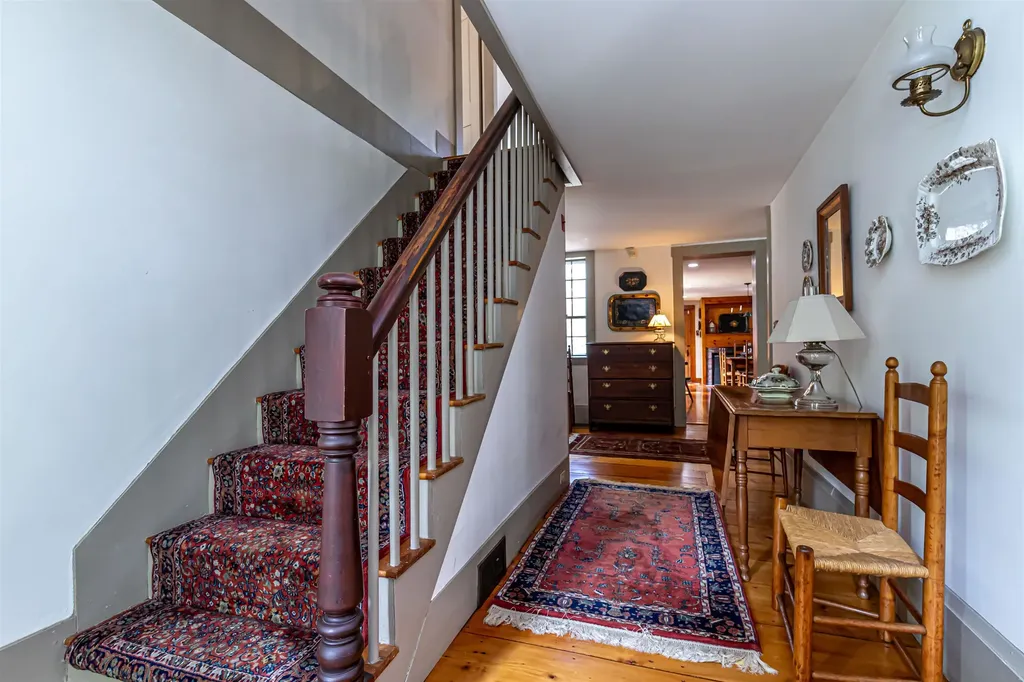 13 Courthouse Road Amherst NH 03031