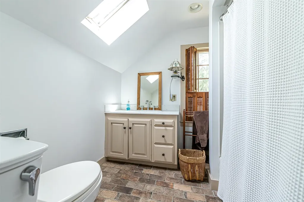 13 Courthouse Road Amherst NH 03031