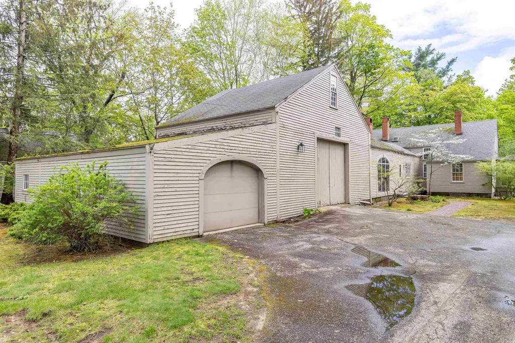 13 Courthouse Road Amherst NH 03031