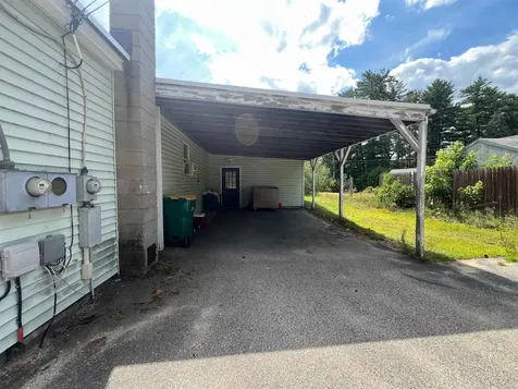 80 Chestnut Hill Road Rochester NH 03867