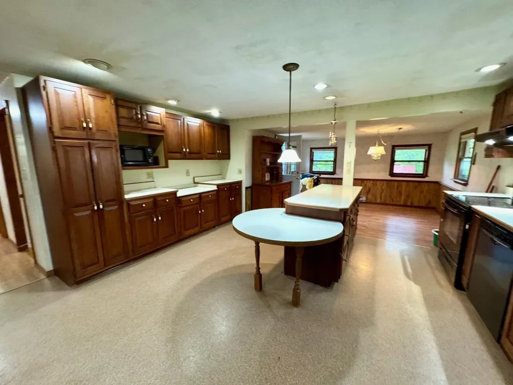 277 Old County Road Plainfield NH 03781