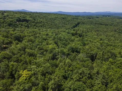 Polly Ham Road Northfield NH 03276