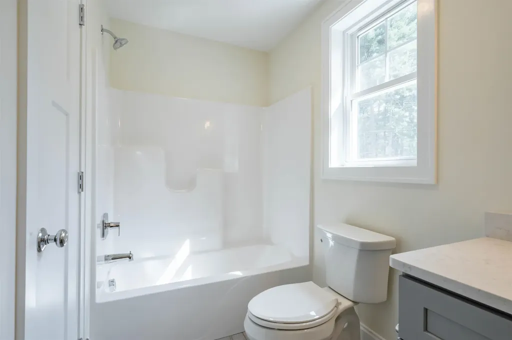 63 Wilderness Drive Nashua NH 03062