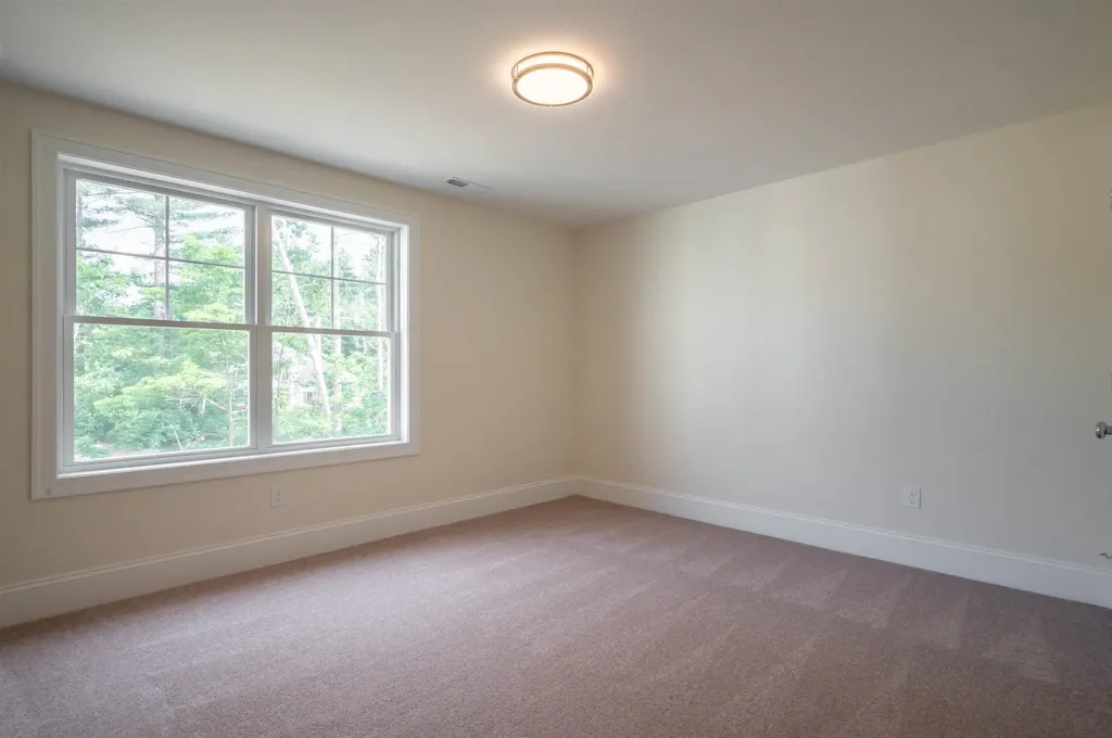 63 Wilderness Drive Nashua NH 03062