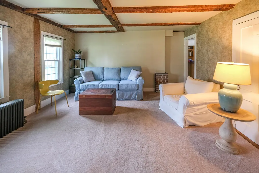 270 North Street Chester VT 05143