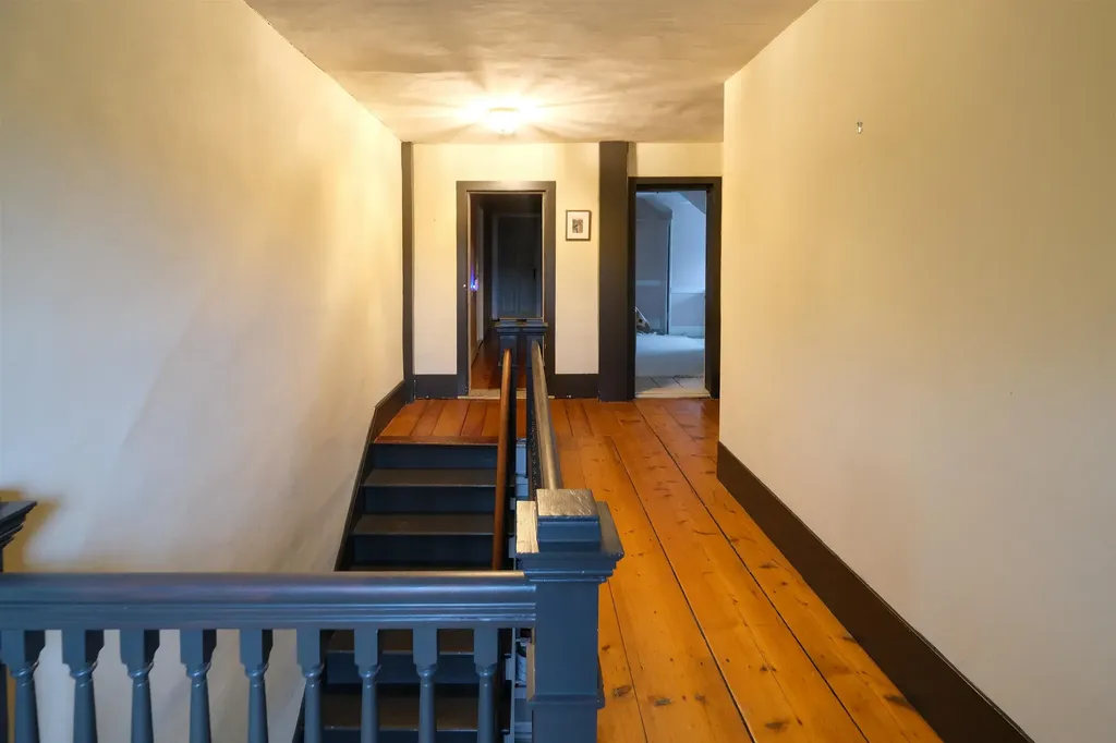 270 North Street Chester VT 05143