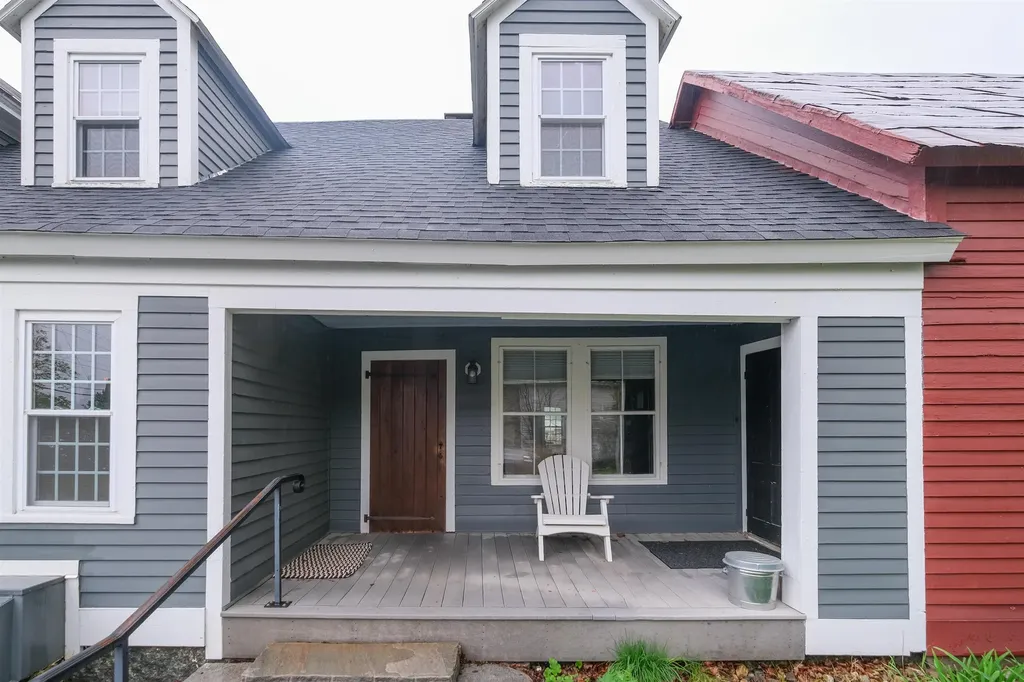 270 North Street Chester VT 05143