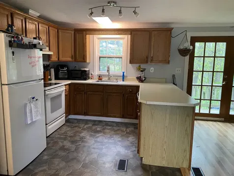 55 B Street Seabrook NH 03874