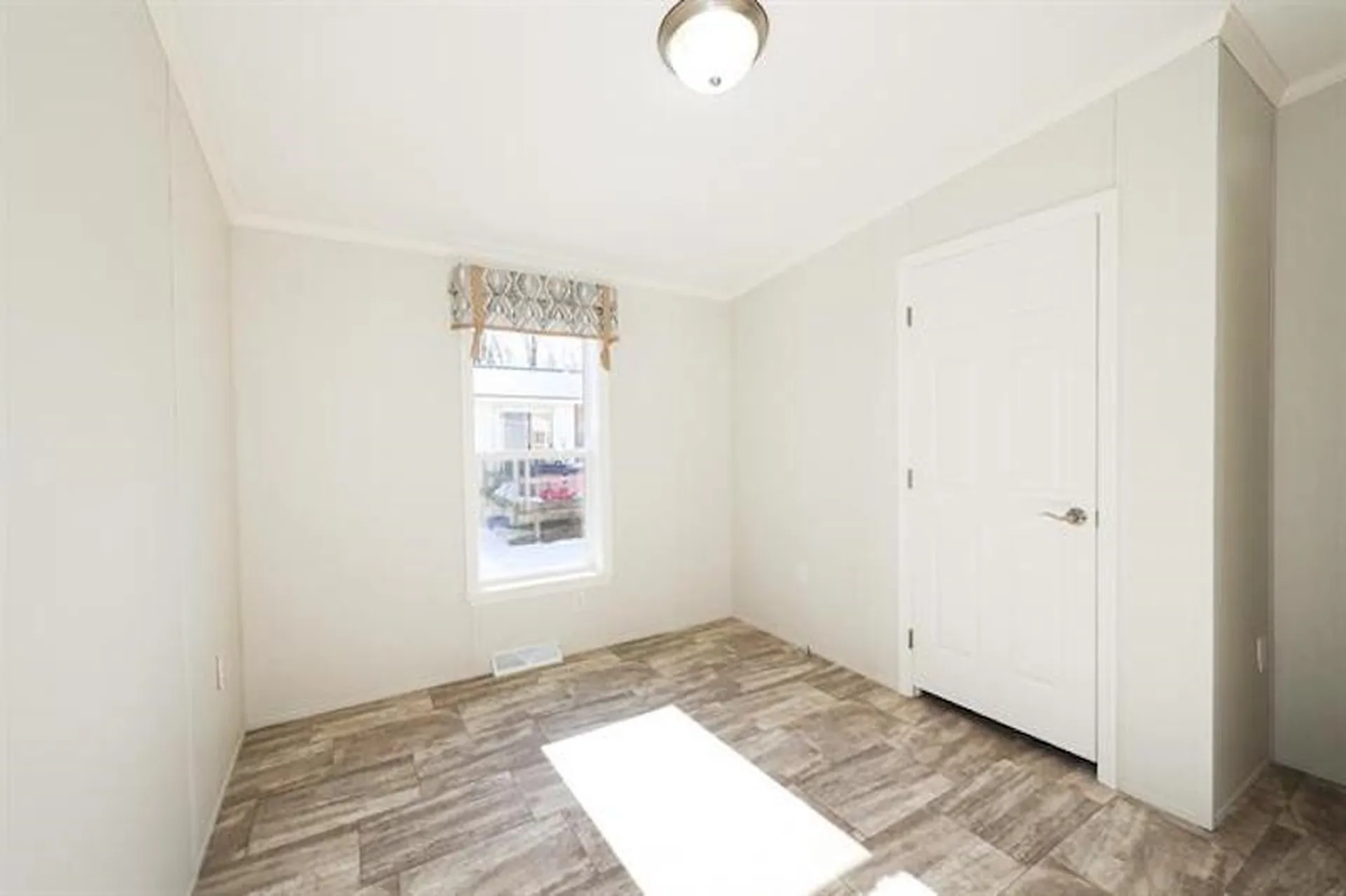 27 Firelite Road Conway NH 03818