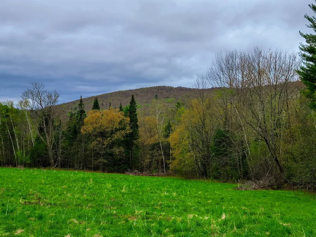 855 Campbell Road Waterford VT 05819