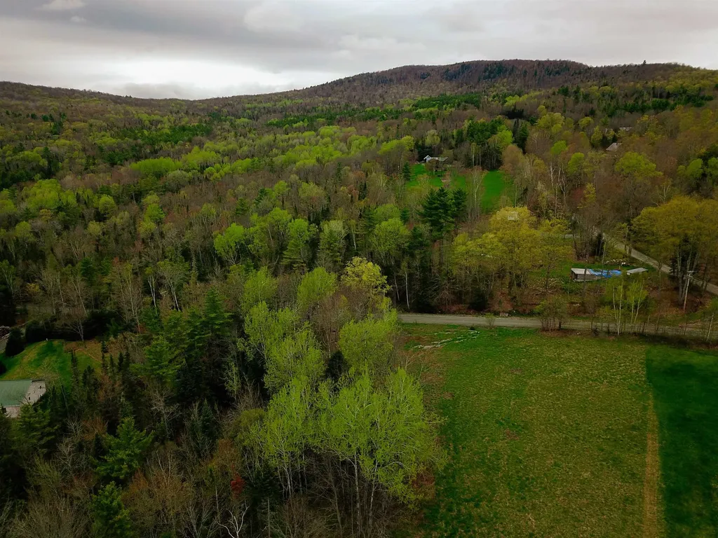 855 Campbell Road Waterford VT 05819