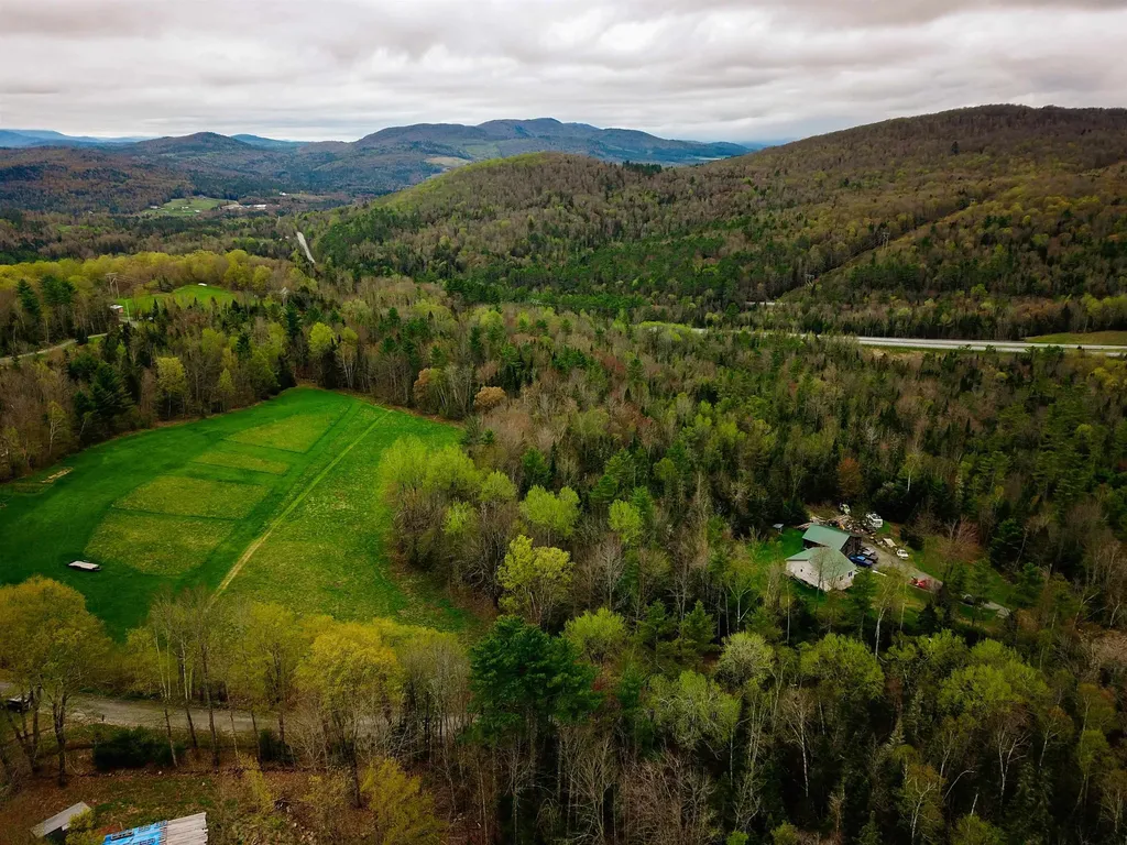 855 Campbell Road Waterford VT 05819