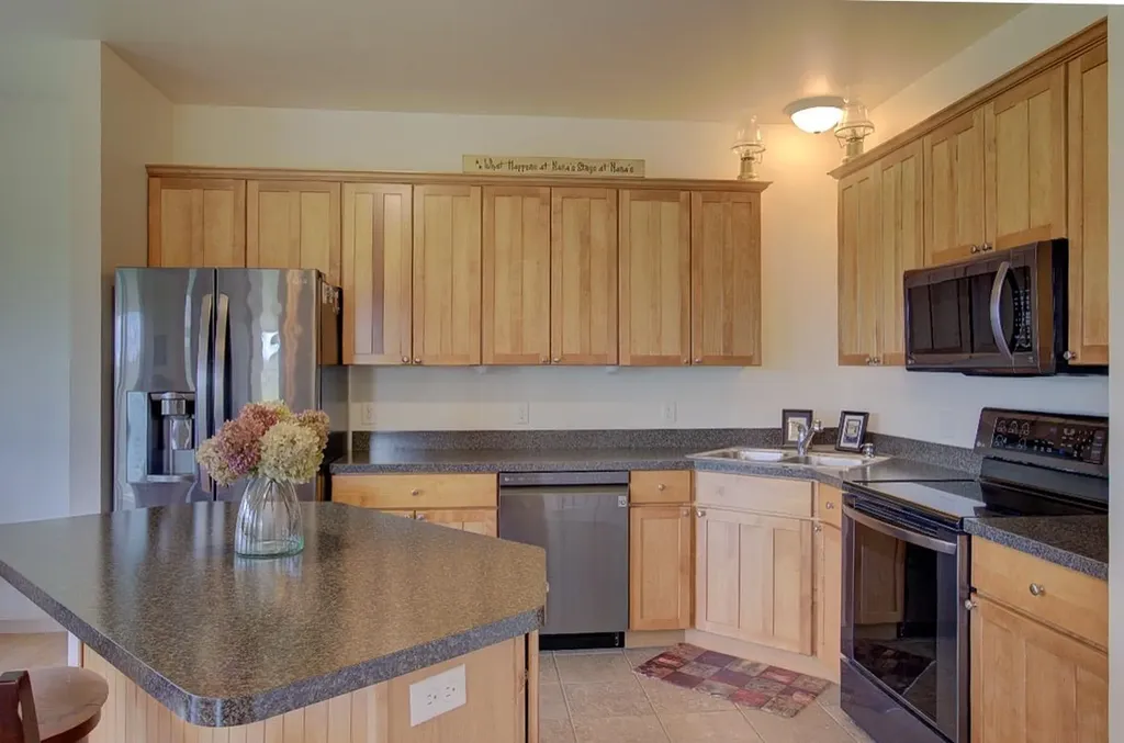 4 Village Court Grand Isle VT 05458