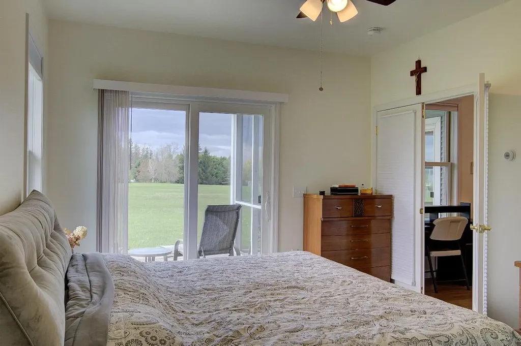 4 Village Court Grand Isle VT 05458