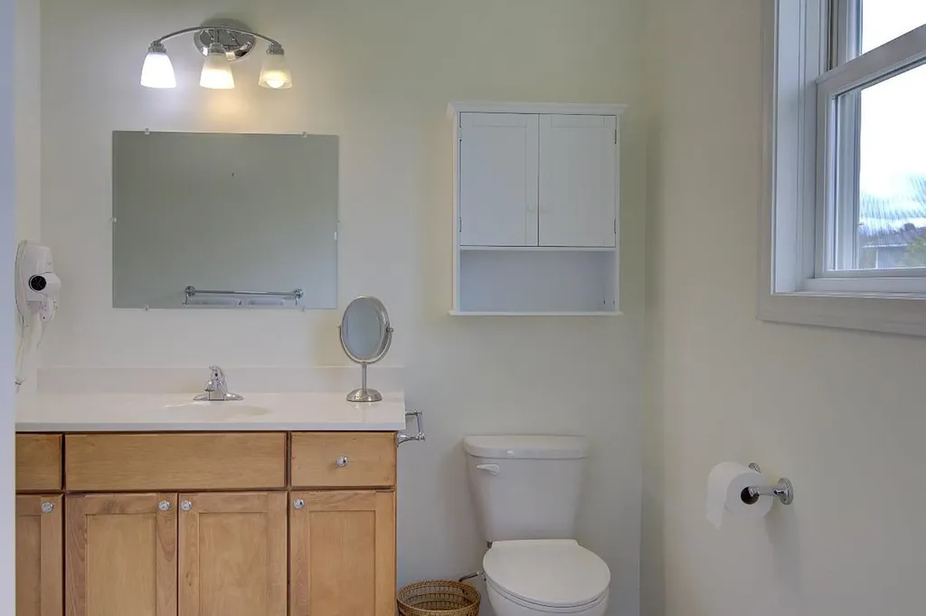 4 Village Court Grand Isle VT 05458