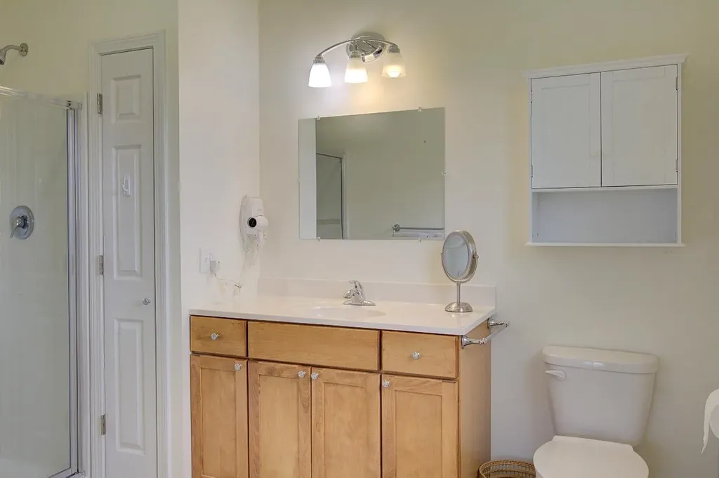 4 Village Court Grand Isle VT 05458