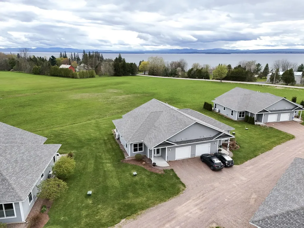 4 Village Court Grand Isle VT 05458