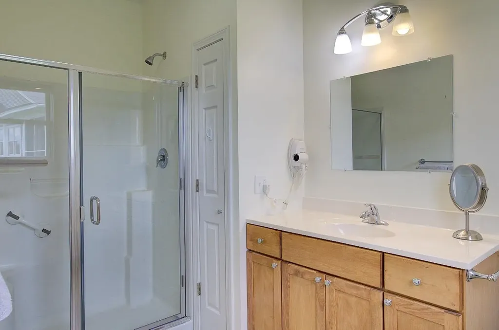 4 Village Court Grand Isle VT 05458