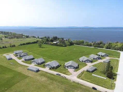 4 Village Court Grand Isle VT 05458