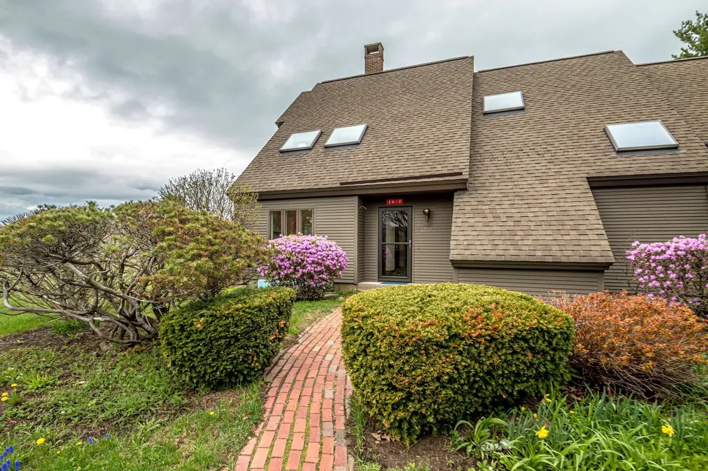 16-2 Checkerberry Lane Jackson NH 03846