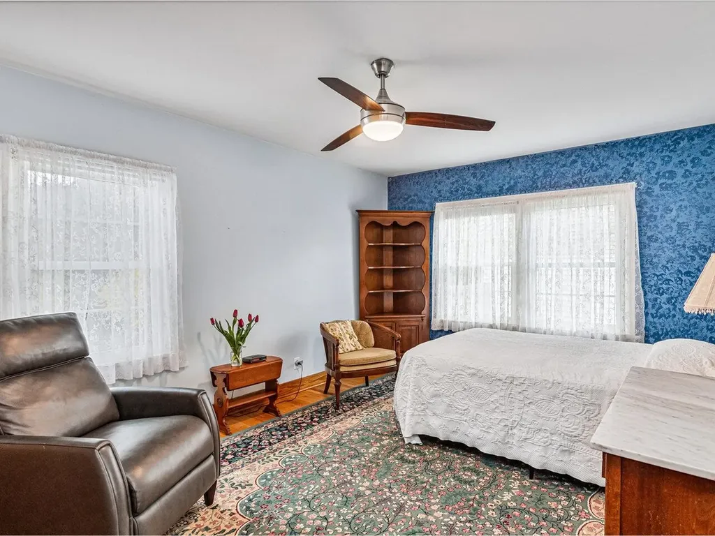 49 Oakland Terrace Burlington VT 05408