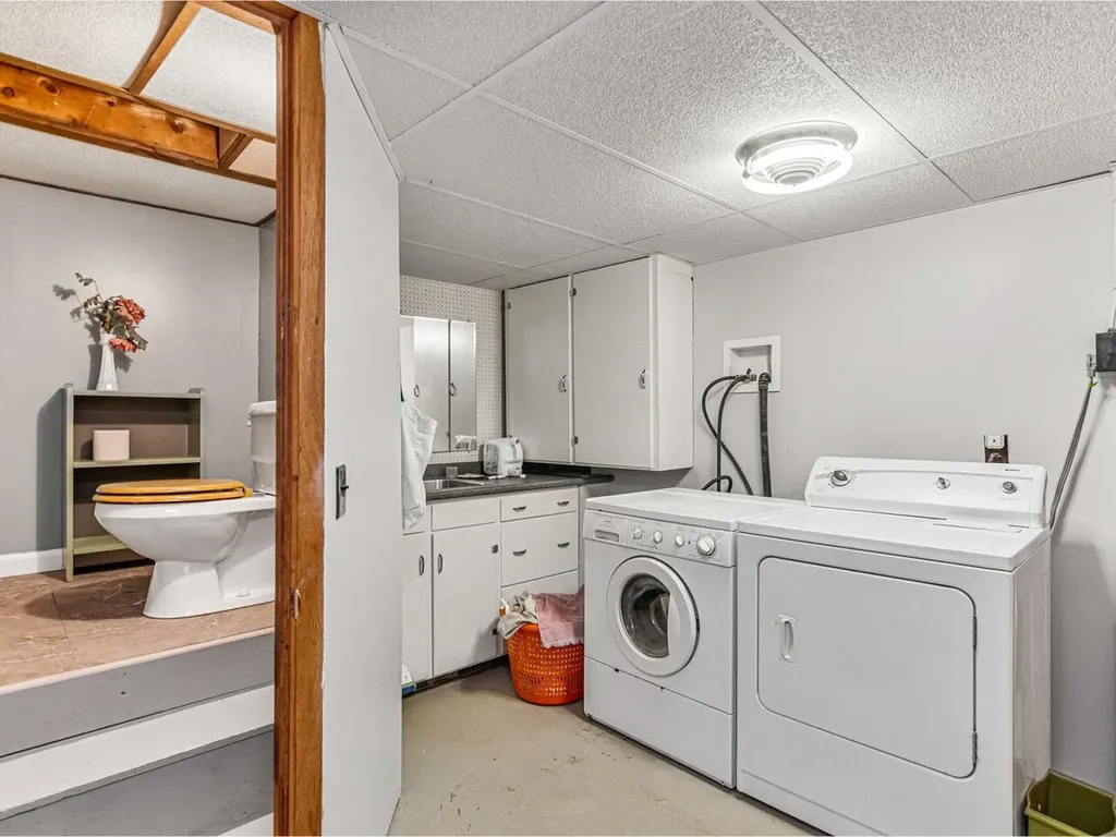 49 Oakland Terrace Burlington VT 05408