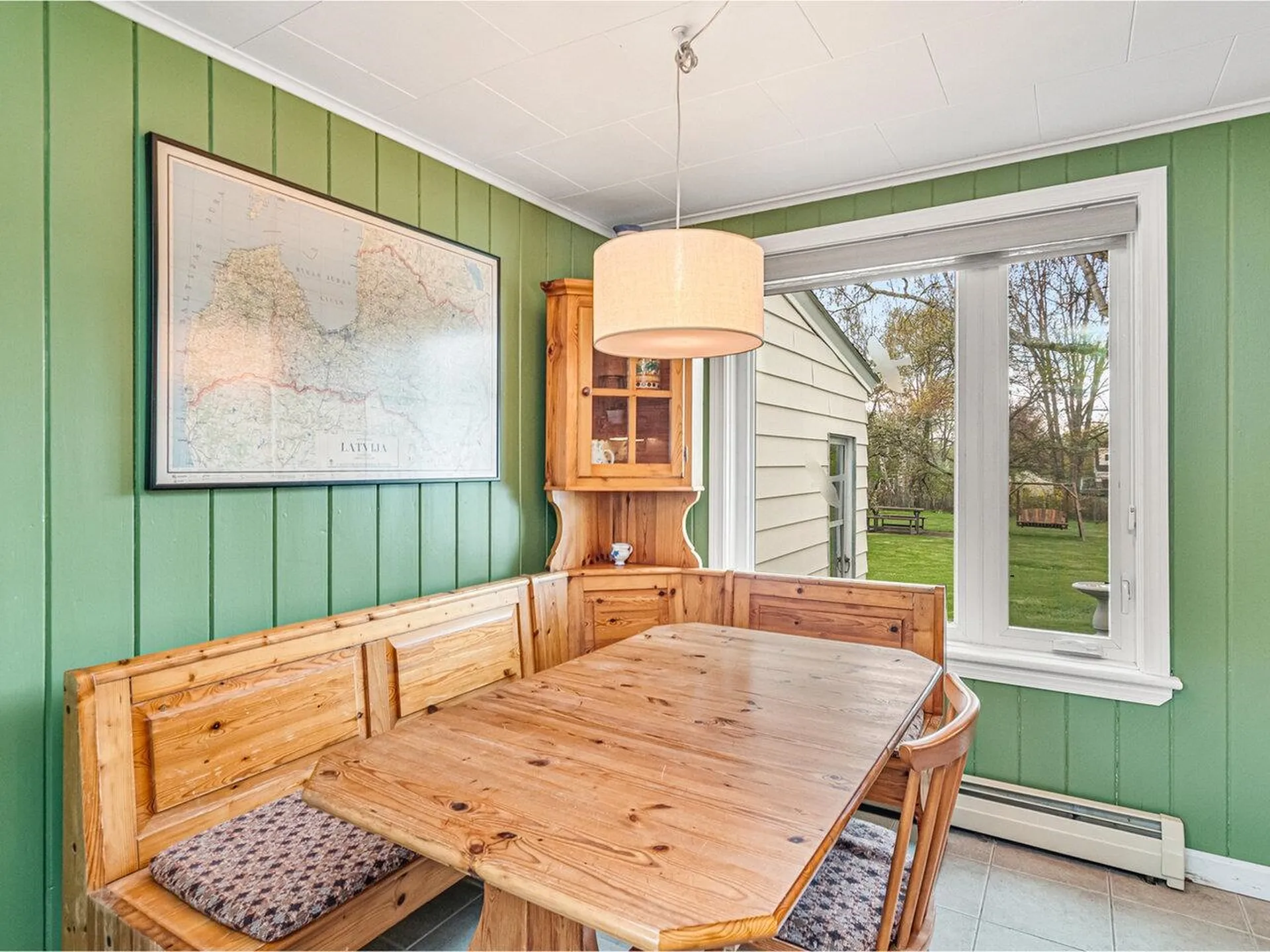 49 Oakland Terrace Burlington VT 05408