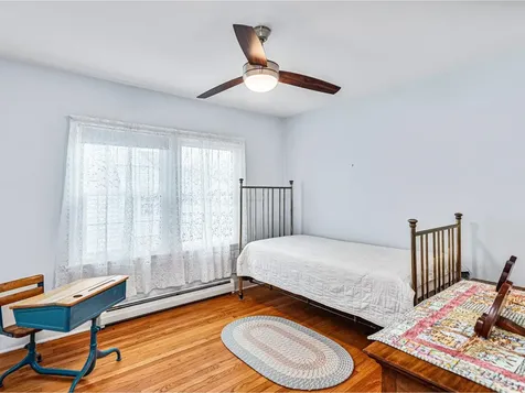 49 Oakland Terrace Burlington VT 05408