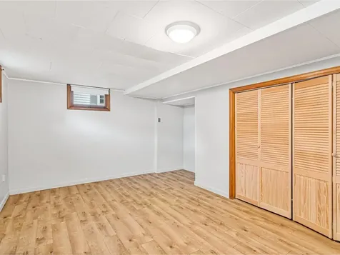 49 Oakland Terrace Burlington VT 05408