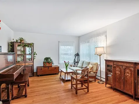 49 Oakland Terrace Burlington VT 05408