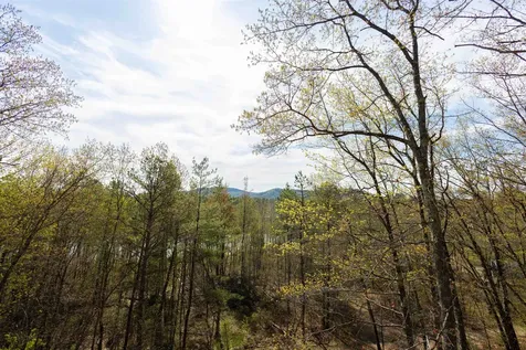 555 Huckins Road Freedom NH 03836