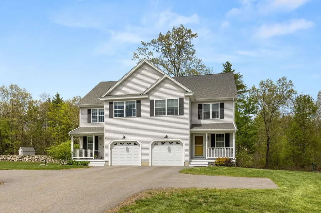 3b Annika Lee Drive Epping NH 03042