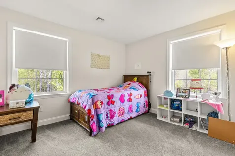 3b Annika Lee Drive Epping NH 03042
