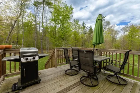 3b Annika Lee Drive Epping NH 03042