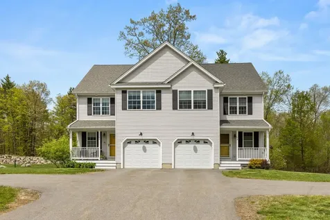 3b Annika Lee Drive Epping NH 03042