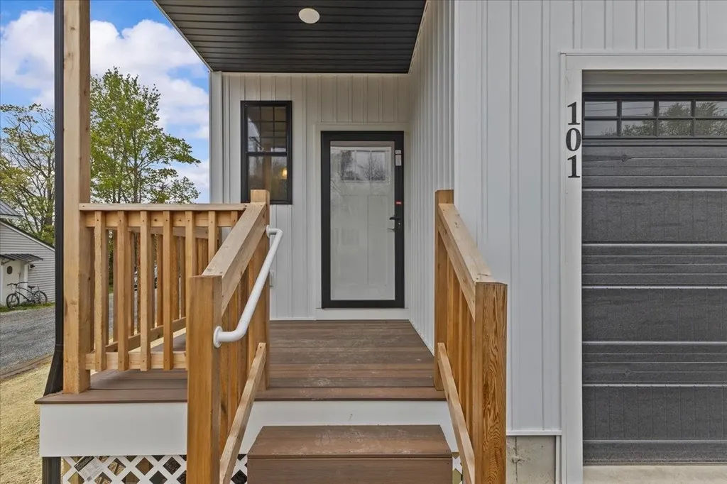 23 Ferris Street St. Albans City VT 05478